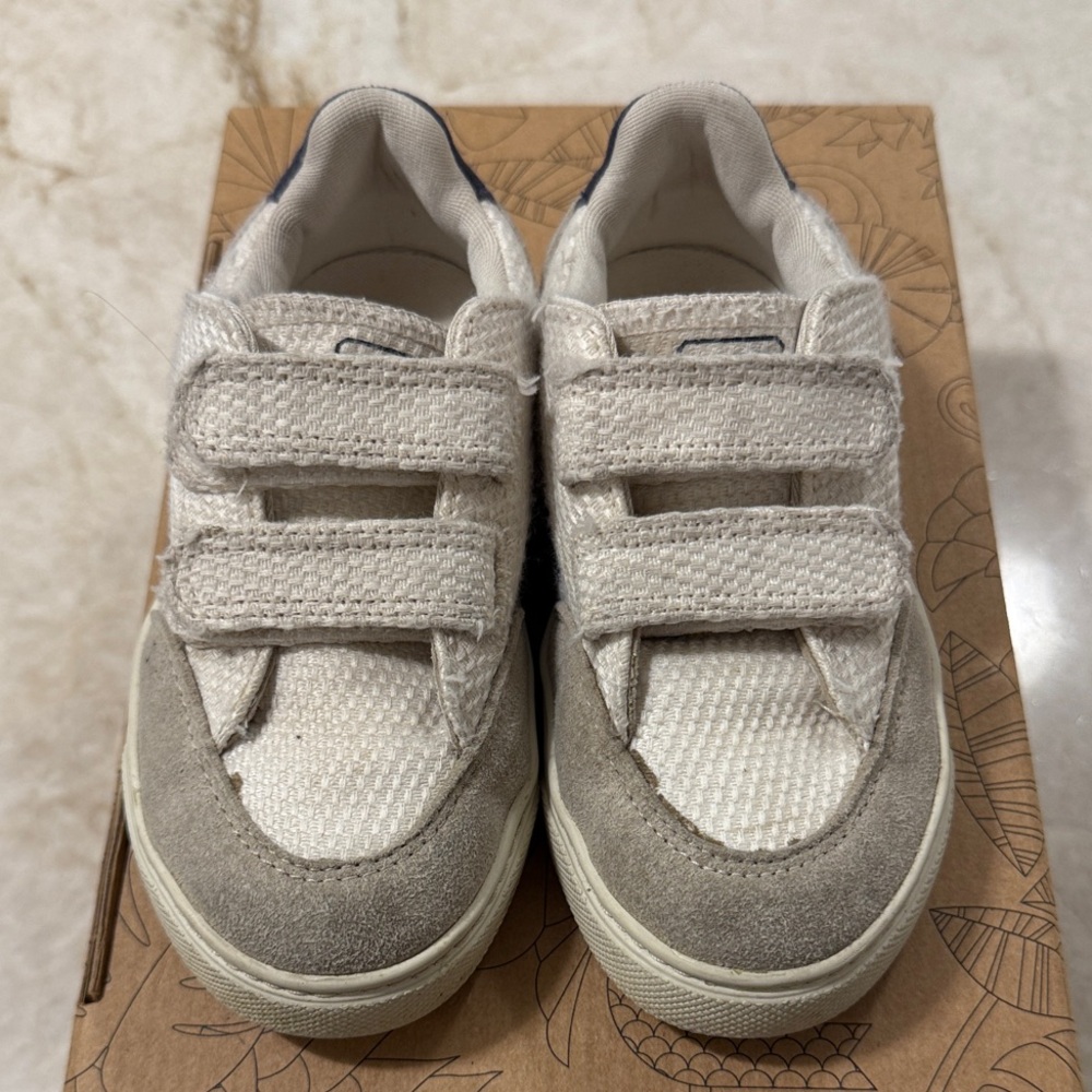 Veja Kids Cream and Gray Velcro Sneakers